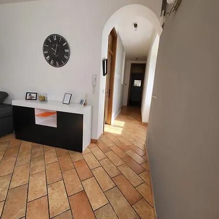 Diego Apartment *